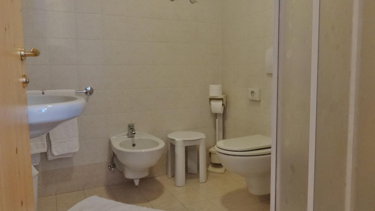 Hotel Giardino ボルミオ エクステリア 写真