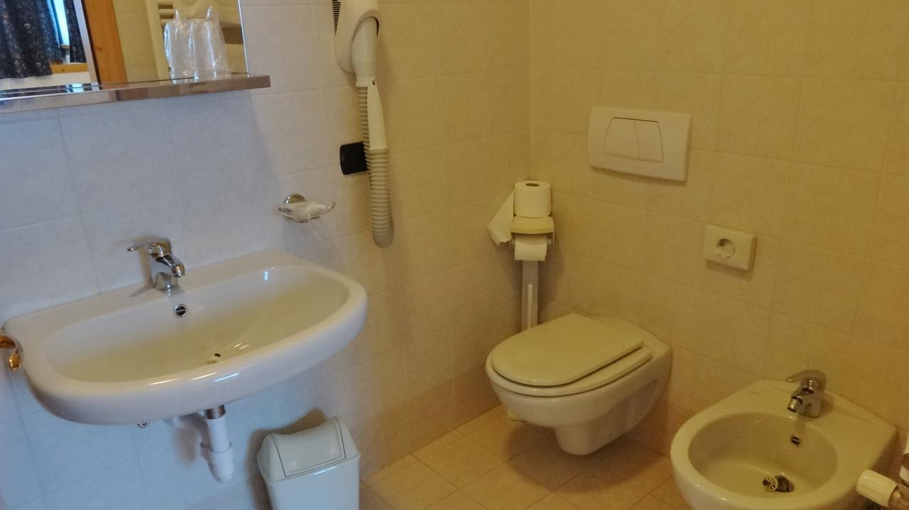 Hotel Giardino ボルミオ エクステリア 写真